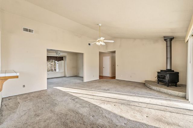 35208 Dollar Court, Coarsegold, CA 93614