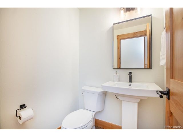 297 Robertson Ln, Breckenridge, CO 80424
