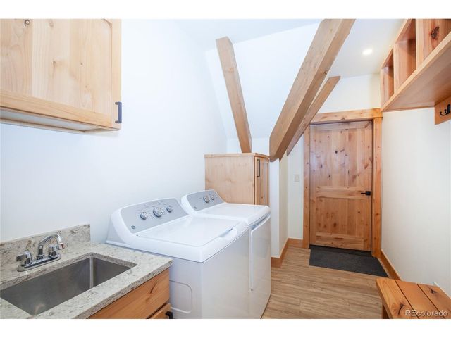 297 Robertson Ln, Breckenridge, CO 80424