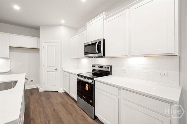 404 Monterey Loop, Richmond Hill, GA 31324