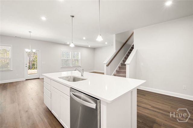 404 Monterey Loop, Richmond Hill, GA 31324