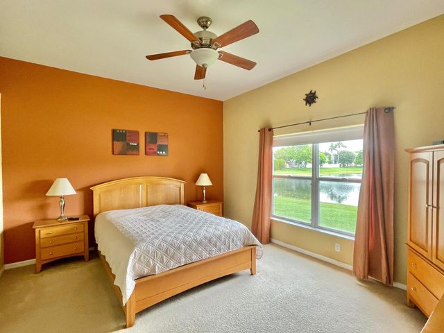 137 Canterbury Place, Royal Palm Beach, FL 33414