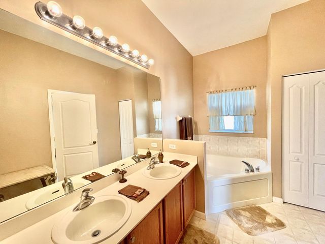 137 Canterbury Place, Royal Palm Beach, FL 33414