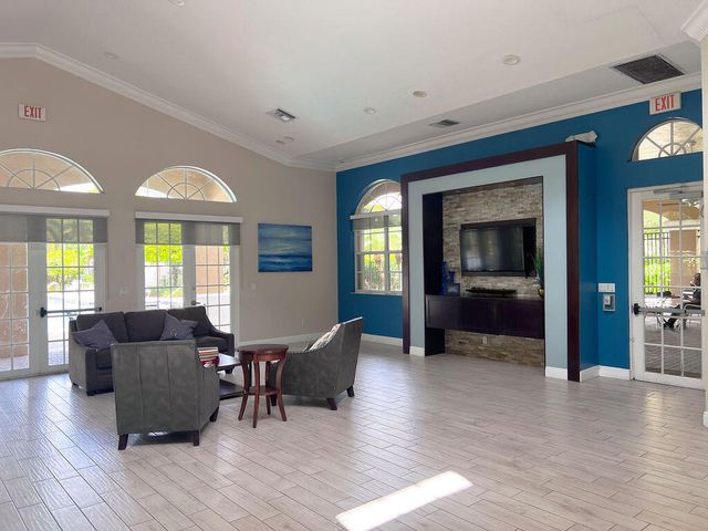 137 Canterbury Place, Royal Palm Beach, FL 33414