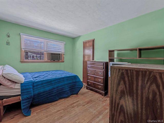 103 Glider Avenue, Riverhead, NY 11901