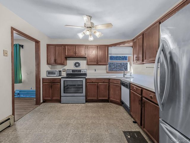 103 Glider Avenue, Riverhead, NY 11901