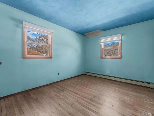 103 Glider Avenue, Riverhead, NY 11901