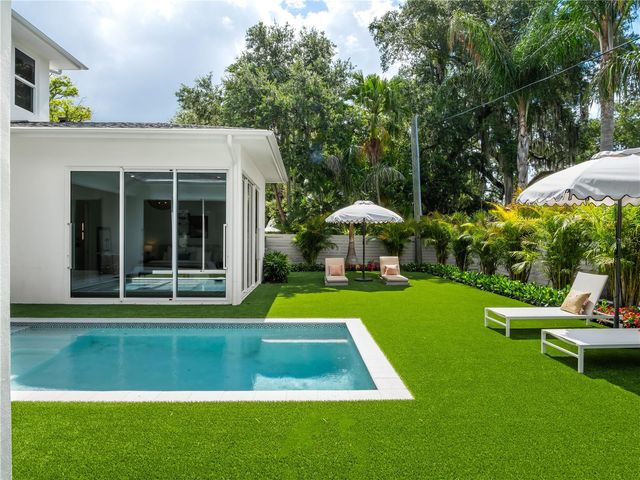 1836 WHITEHALL DRIVE, Winter Park, FL 32789