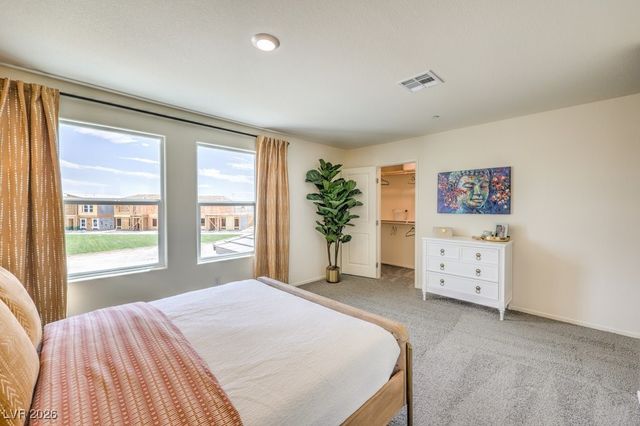 1586 Thomas Creek Avenue 101, North Las Vegas, NV 89081