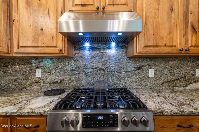 1657 W Highway 54, Spirit Lake, ID 83869