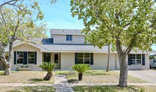 5210 Honeysuckle, Corpus Christi, TX 78415