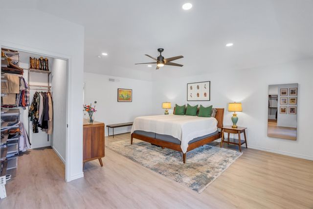 3288 Lakenheath Place, Dallas, TX 75204