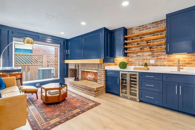 3288 Lakenheath Place, Dallas, TX 75204