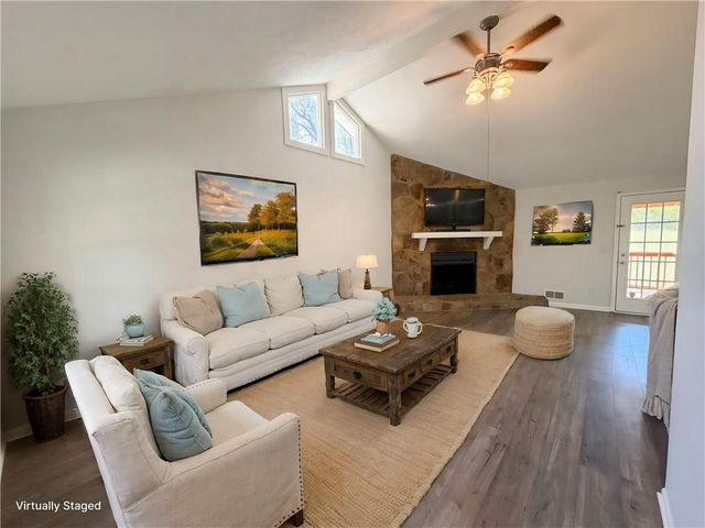 5596 Pinedale Circle, Sugar Hill, GA 30518