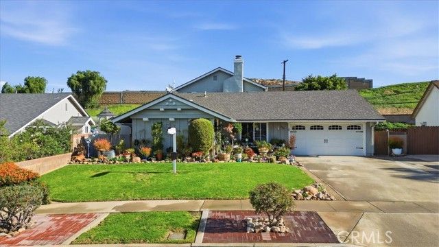 515 Newhall Dr., Corona, CA 92879