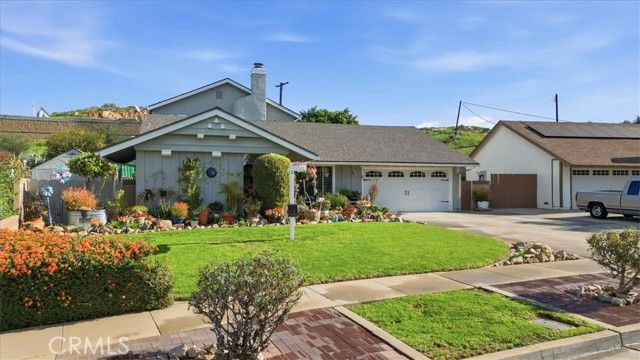 515 Newhall Dr., Corona, CA 92879