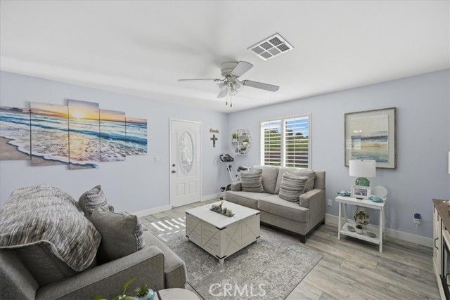 515 Newhall Dr., Corona, CA 92879