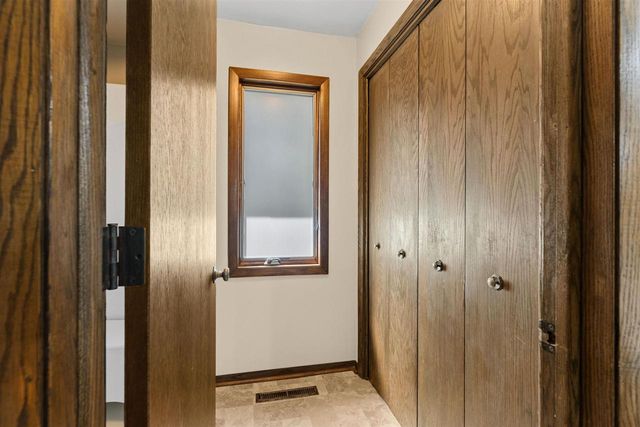 1710 W MARQUETTE STREET, Appleton, WI 54914