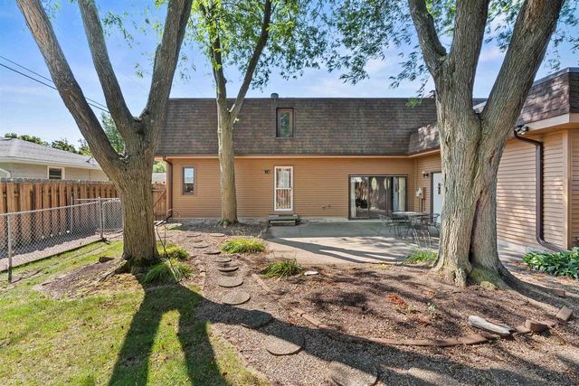1710 W MARQUETTE STREET, Appleton, WI 54914