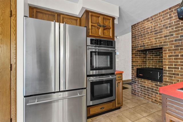 1710 W MARQUETTE STREET, Appleton, WI 54914