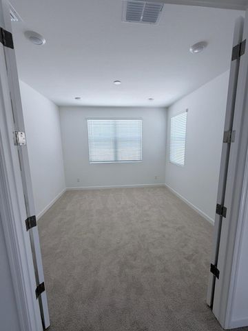 6988 W Buckhorn Trail, Peoria, AZ 85383