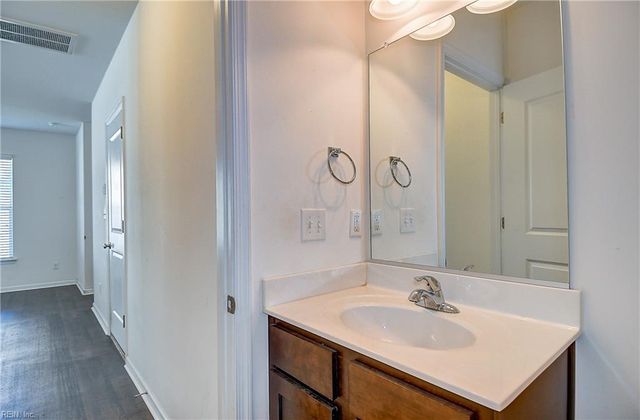 821 Stacey PL, Chesapeake, VA 23320