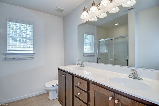 821 Stacey PL, Chesapeake, VA 23320