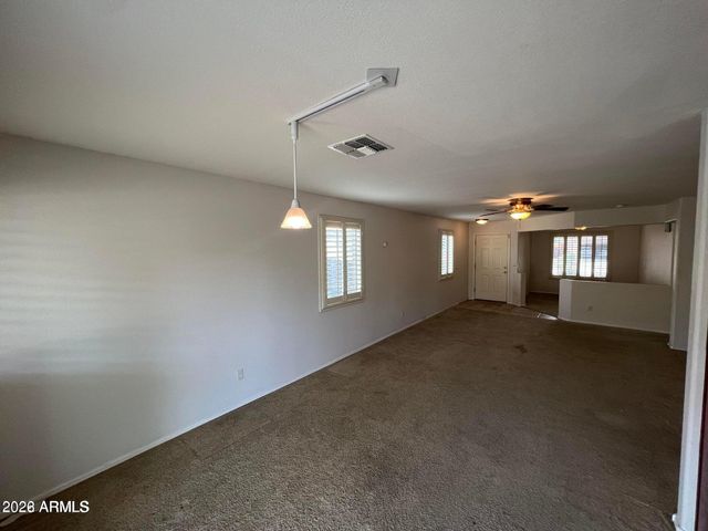 17442 W WATSON Lane, Surprise, AZ 85388