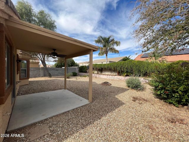 17442 W WATSON Lane, Surprise, AZ 85388