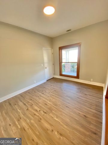 212 N Caswell, Glennville, GA 30427