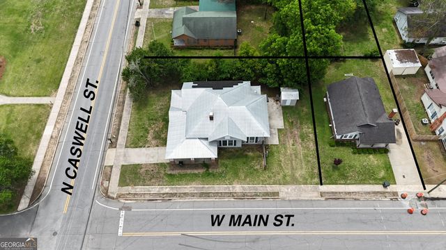 212 N Caswell, Glennville, GA 30427
