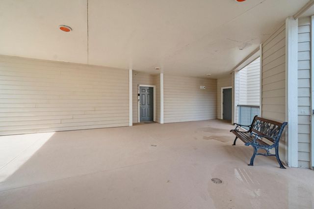 12800 Melville Drive B207, Montgomery, TX 77356