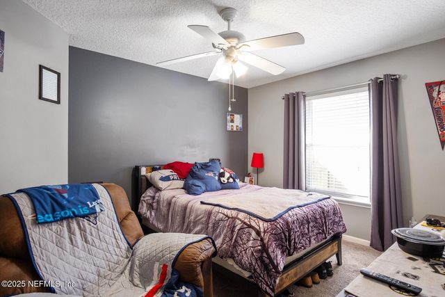 1744 NORTHGLEN Circle, Middleburg, FL 32068