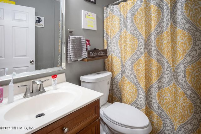 1744 NORTHGLEN Circle, Middleburg, FL 32068