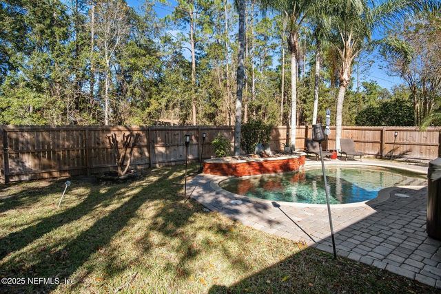 1744 NORTHGLEN Circle, Middleburg, FL 32068