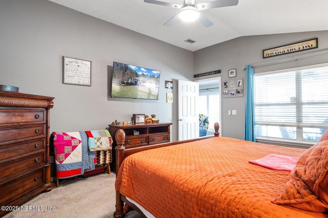 1744 NORTHGLEN Circle, Middleburg, FL 32068