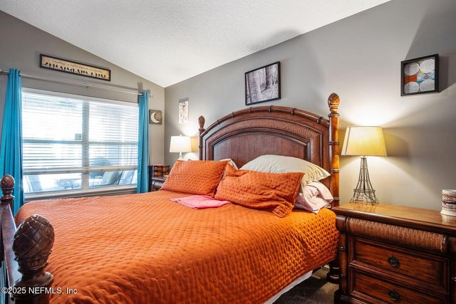 1744 NORTHGLEN Circle, Middleburg, FL 32068