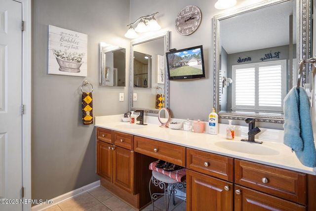 1744 NORTHGLEN Circle, Middleburg, FL 32068