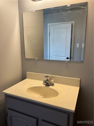 30 2nd Avenue, North Tonawanda, NY 14120