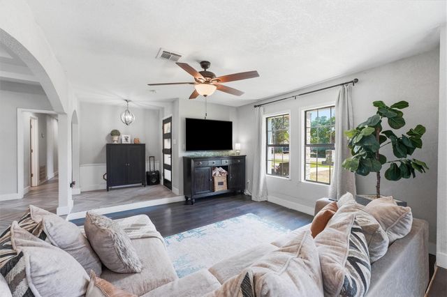 8005 Shagwood Drive, Houston, TX 77049