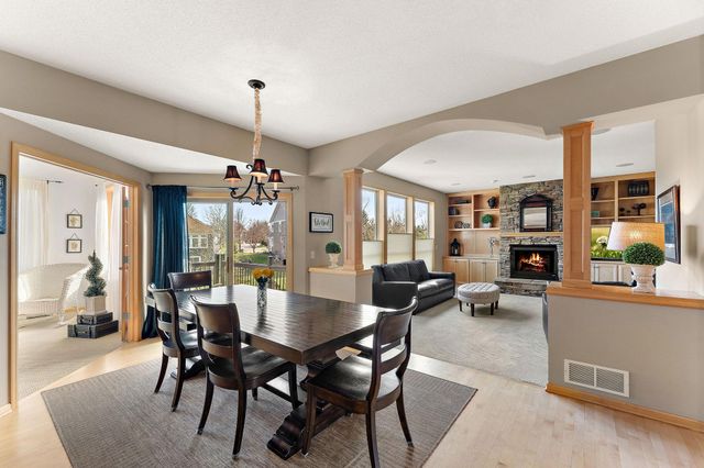 11470 Halstead Trail, Woodbury, MN 55129