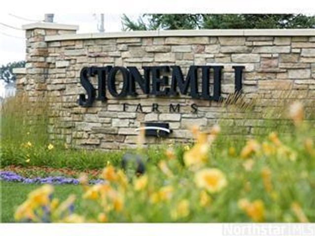 11470 Halstead Trail, Woodbury, MN 55129