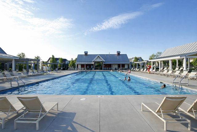 11470 Halstead Trail, Woodbury, MN 55129