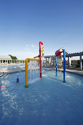 11470 Halstead Trail, Woodbury, MN 55129