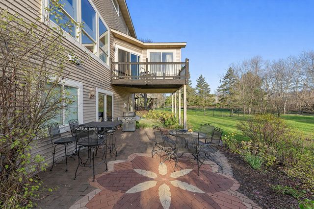 11470 Halstead Trail, Woodbury, MN 55129