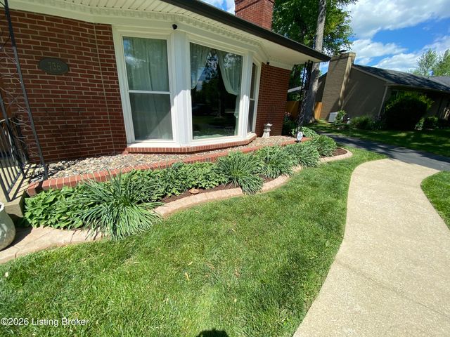 736 Wicklow Rd, Louisville, KY 40207