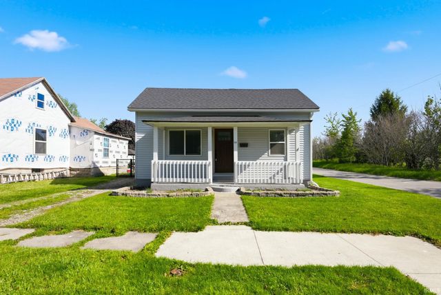 414 E High Street, Garrett, IN 46738