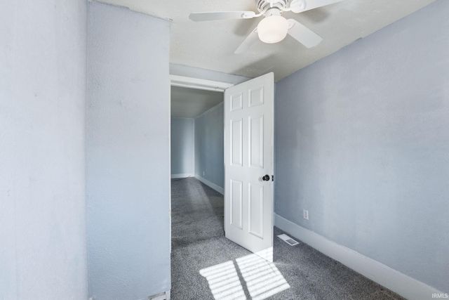 414 E High Street, Garrett, IN 46738