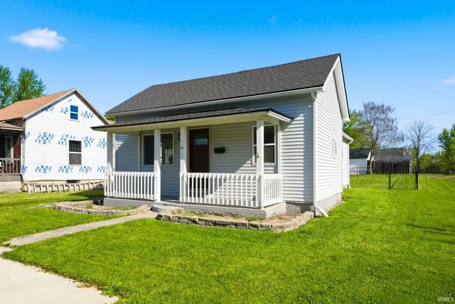 414 E High Street, Garrett, IN 46738