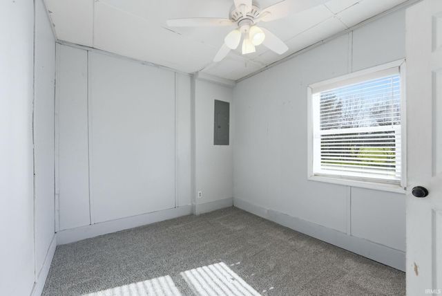 414 E High Street, Garrett, IN 46738